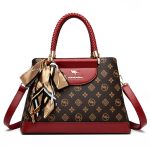 First-layer cowhide handbag 2025 new modern style gift bag for women, middle-aged casual bag - Image 5